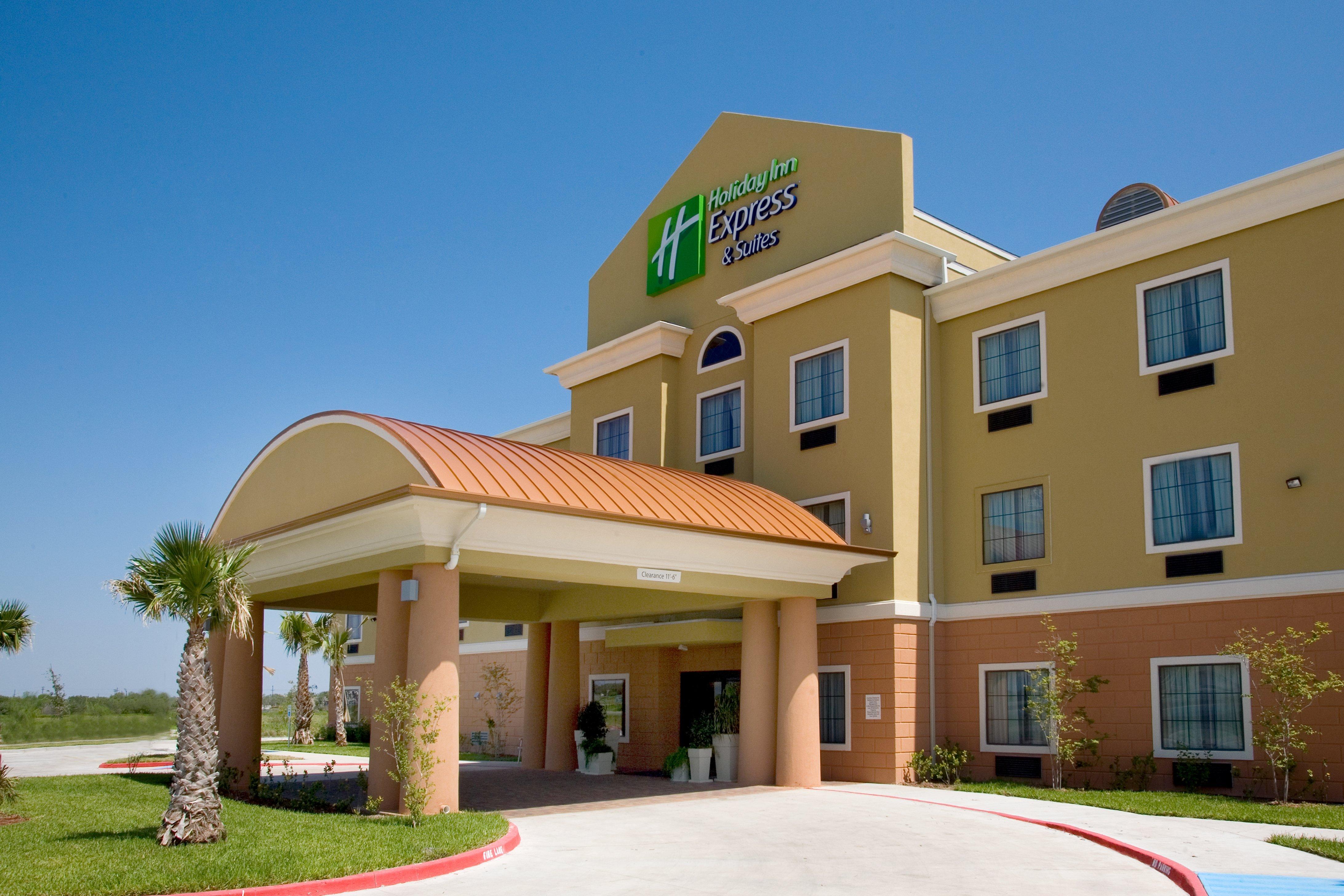 Holiday Inn Express Hotel And Suites Kingsville By Ihg Zewnętrze zdjęcie