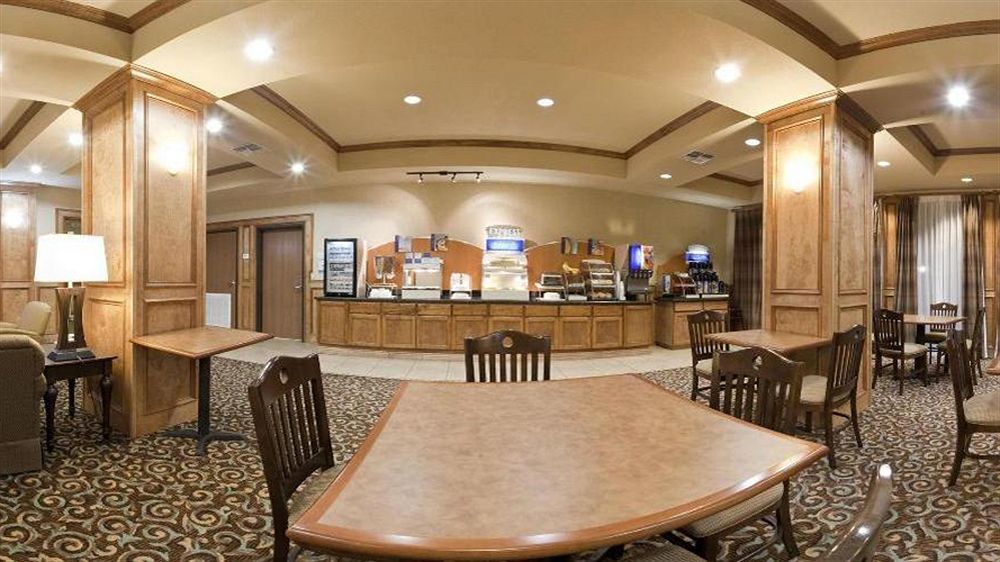 Holiday Inn Express Hotel And Suites Kingsville By Ihg Zewnętrze zdjęcie